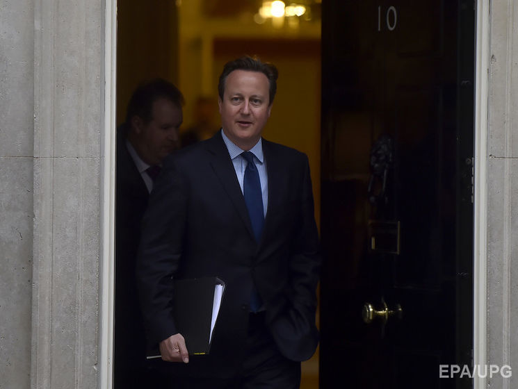 На слушаниях в британском парламенте об офшорном скандале Кэмерона назвали "жуликом Дэйвом"