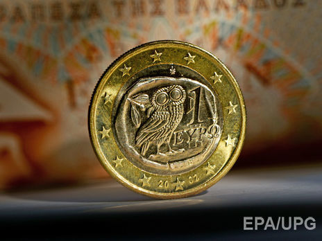 Нацбанк опустил курс гривны к доллару до 25,64 грн/$