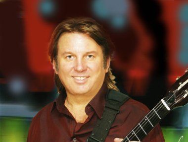 Лоза назвал слова гимна РФ неудачными