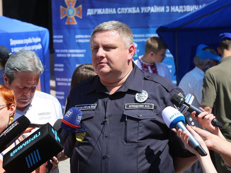 Мужчине, угрожавшему взорвать мост в Киеве, не будут выдвигать обвинений в подготовке теракта – Крищенко