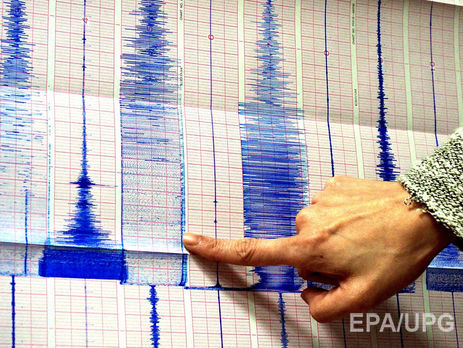 В Японии произошло четыре землетрясения, есть угроза цунами