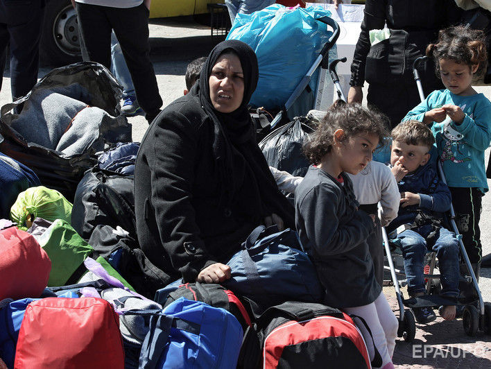 Еврокомиссия, а также восемь стран планируют выделить $1,6 млрд помощи сирийским мигрантам