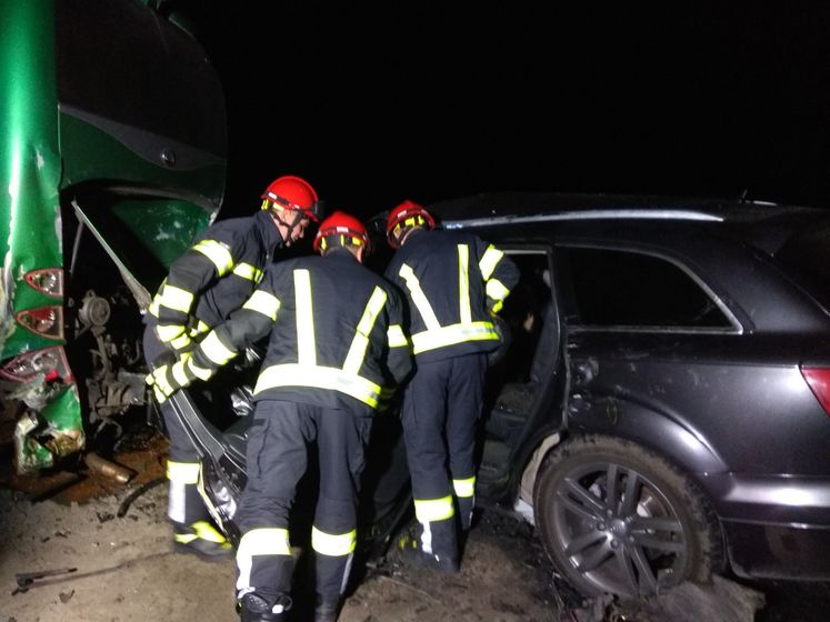 ﻿У Київській області водій автомобіля загинув унаслідок зіткнення з автобусом