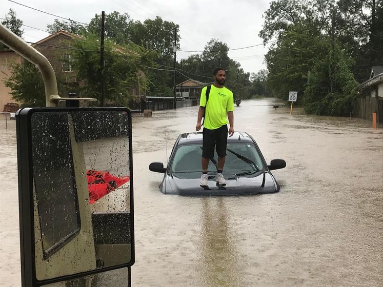 ﻿У Техасі кількість жертв тропічного шторму 