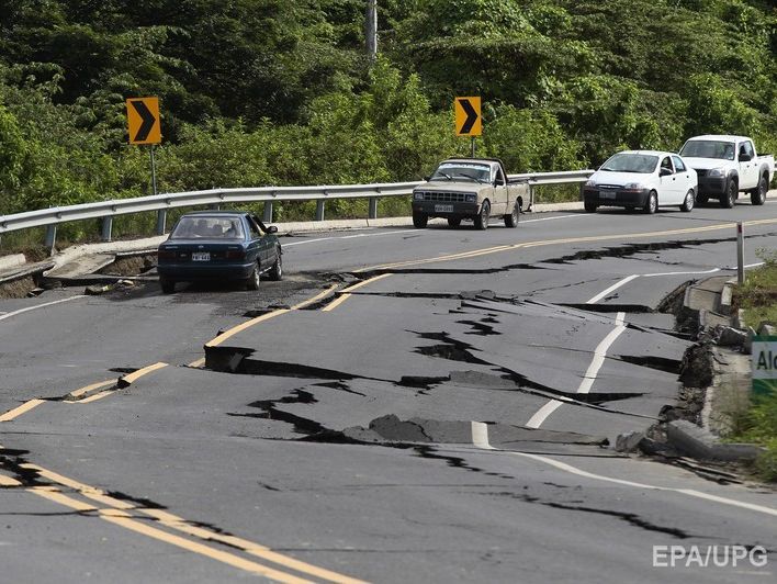 Число жертв землетрясения в Эквадоре увеличилось до 480