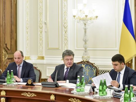 Порошенко: На этой неделе Рада должна принять законы для сотрудничества с МВФ