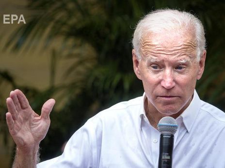 Байден призвал расследовать разговор Трампа и Зеленского