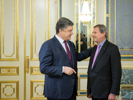 Еврокомиссар Хан назвал успехи Украины в получении безвизового режима итогом сотрудничества президента, Рады и Кабмина
