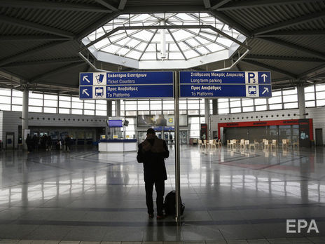 В Греции задержали десятерых мигрантов из Сирии, которые выдавали себя за волейбольную команду из Украины