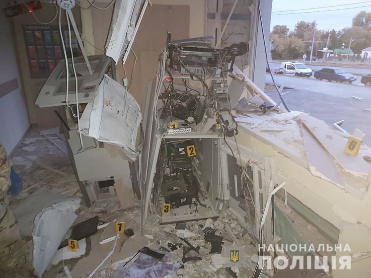 В Харькове неизвестные взорвали банкомат