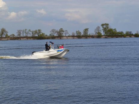 Аваков: В Черкасской области заступила на службу первая в Украине речная патрульная полиция