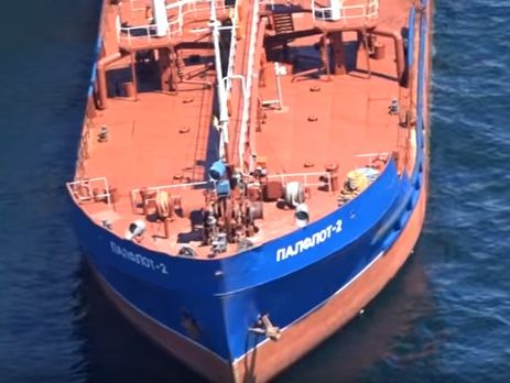 Пожар на российском танкере в Каспийском море потушен