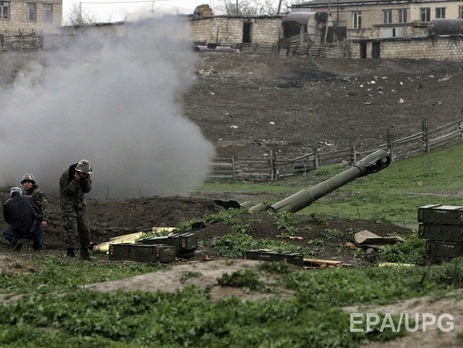 Минобороны Азербайджана заявило, что их военные отразили танковую атаку Армении в Нагорном Карабахе