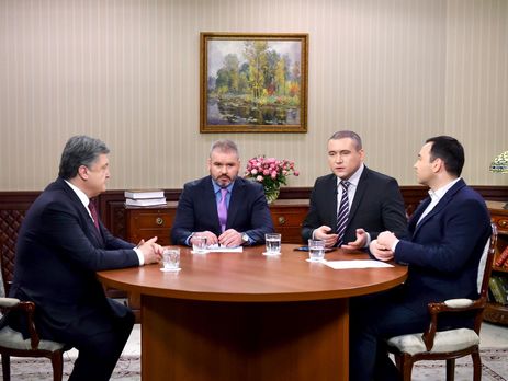 Петр Порошенко дал интервью украинским телеканалам