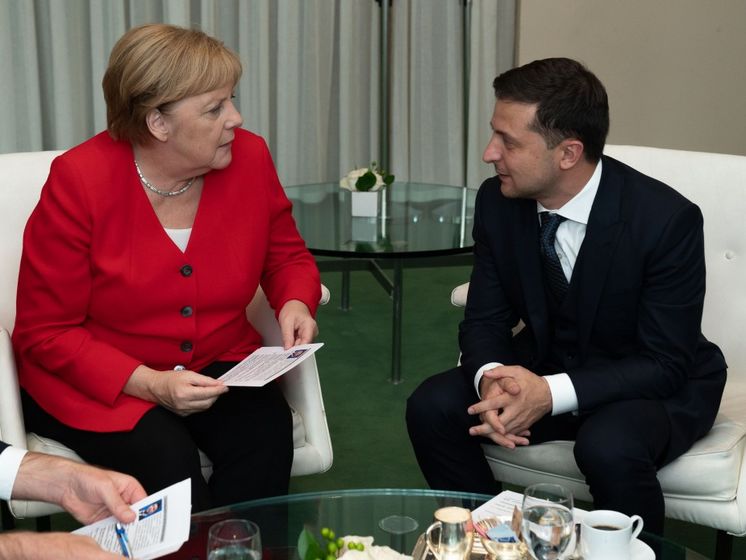 ﻿Зеленський і Меркель обговорили в Нью-Йорку підготовку саміту в нормандському форматі – Офіс президента
