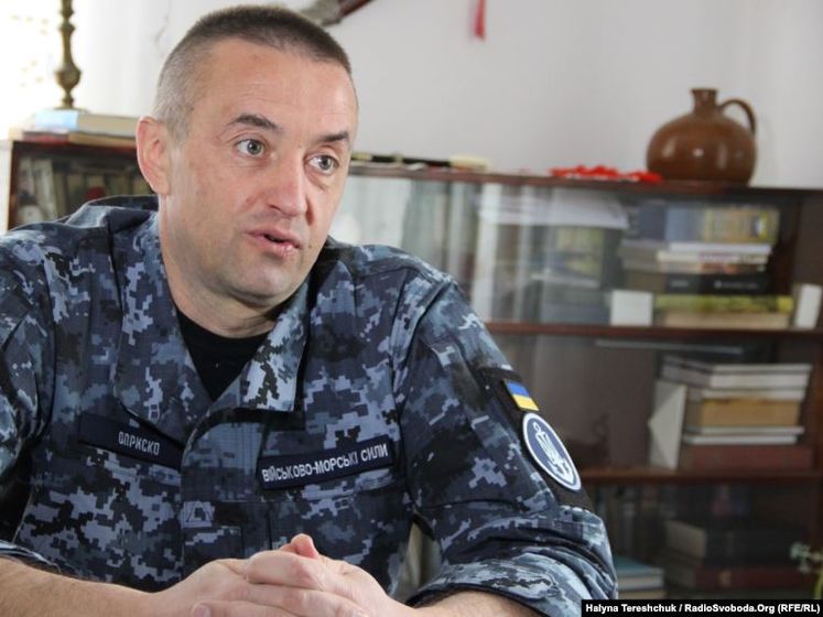 ﻿Звільнений моряк Оприско: Я казав слідчим, якщо Медведчук домовиться про наше звільнення, ведіть мене назад у камеру
