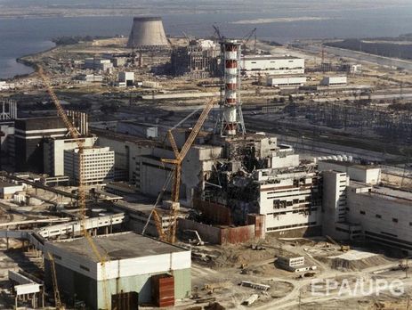 Военное телевидение Украины опубликовало архивные кадры работы ликвидаторов в Чернобыле. Видео
