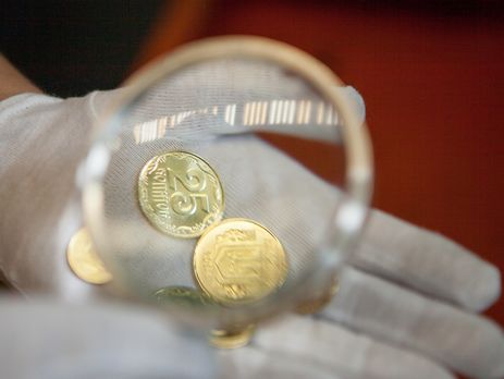 Нацбанк повысил курс гривны к доллару до $25,18 грн/$