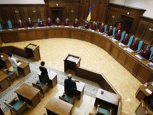 Совет судей считает незаконным поручение Гройсмана Минюсту о проверке судебных решений