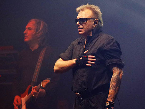 Лидера группы 