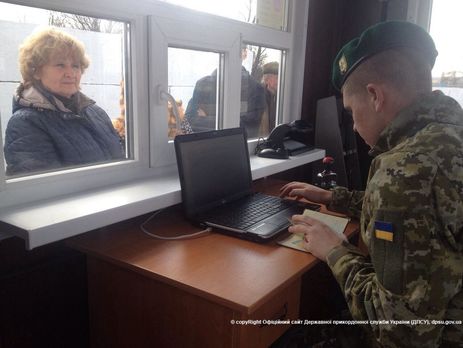 Переход в Станице Луганской вновь открыт