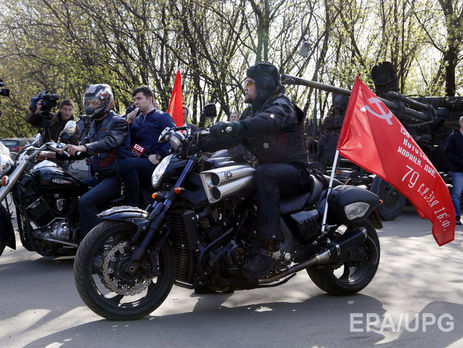 Литва не пропустила байкеров с советской символикой