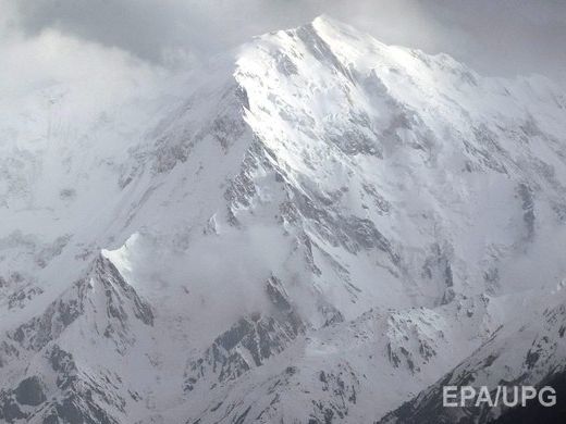 В Гималаях нашли тела двух альпинистов, погибших 16 лет назад