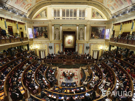 Король Испании Филипп VI назначил досрочные парламентские выборы на 26 июня