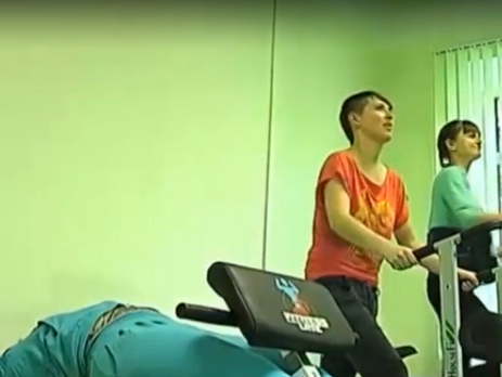 В Запорожье открыли первую в Украине библиотеку с тренажерным залом. Видео 