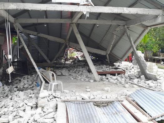 Число жертв землетрясения в Индонезии возросло до 30 человек