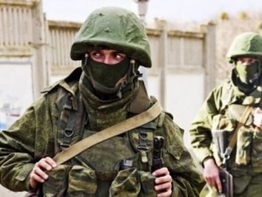 Журналистов при штурме командного пункта "Крым" избили двое неизвестных