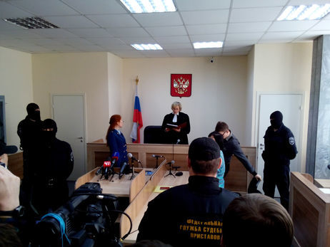 В России за последние пять лет втрое чаще стали судить за экстремизм