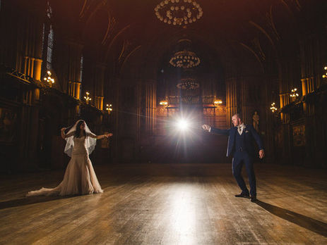 Пара из Великобритании устроила свадьбу в стиле произведений о Гарри Поттере. Фоторепортаж