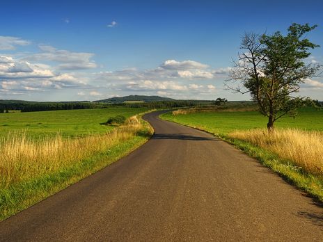 Кабмин Украины планирует за пять лет отремонтировать 24 тыс. километров дорог