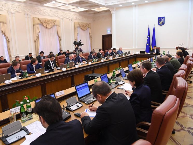 Кабмин Украины назначил министру финансов третьего заместителя