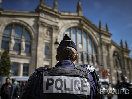 МИД: Во Франции задержали туристический автобус с 34 украинцами