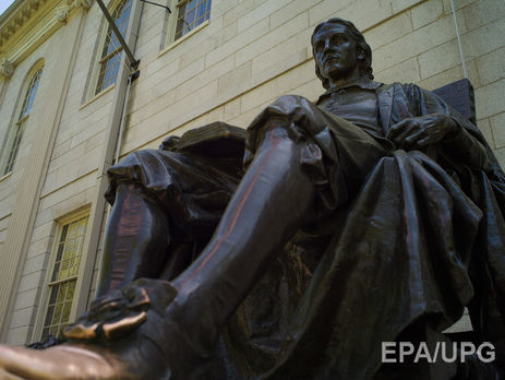 Список лучших вузов планеты возглавил Гарвард