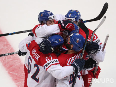 Россия стартовала с крупного поражения на домашнем чемпионате мира по хоккею. Фоторепортаж