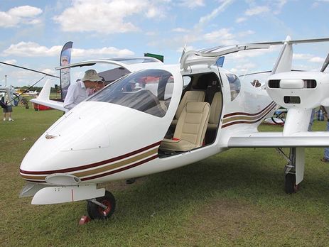 В США на авиашоу презентовали украинский самолет V24