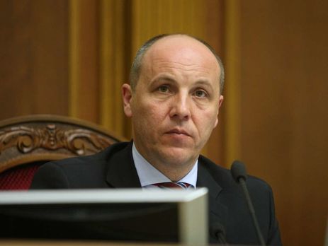 Парубий в День памяти и примирения призвал украинцев объединиться ради новой победы