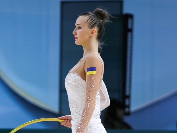 Украинская гимнастка Ризатдинова выиграла "золото" на турнире во Франции. Видео