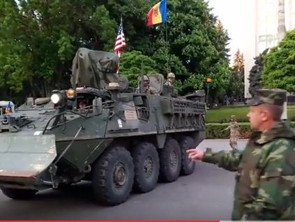 В центре Кишинева открылась выставка военной техники США и Молдовы. Видео