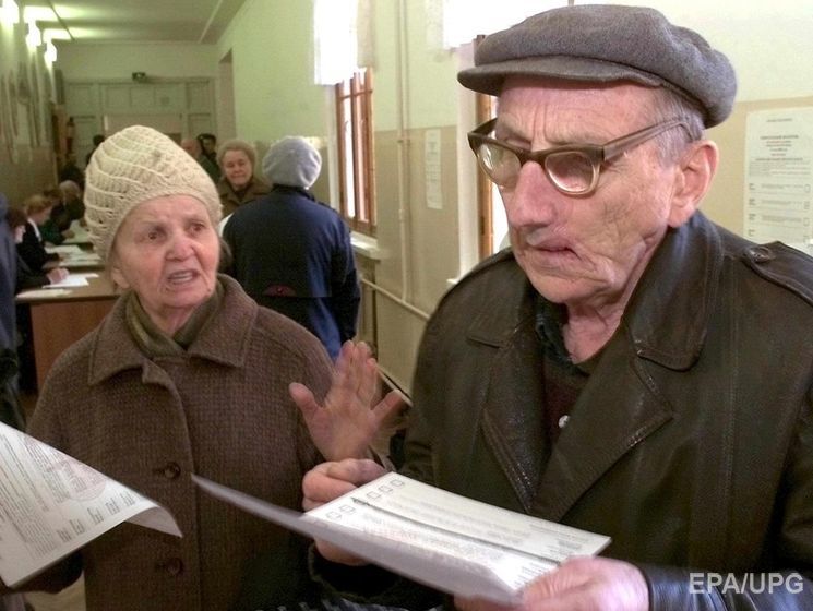 В Красноярске от пенсионеров потребовали заплатить налог с "нетрудовых доходов" за подаренные им конфеты