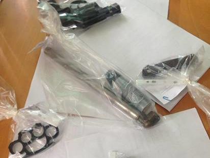  В Днепропетровске в День Победы полиция задержала семь человек с опасными предметами и оружием