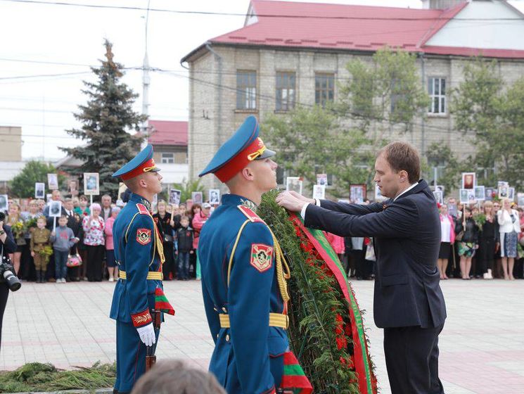 "Президент Приднестровья" заявил, что верит в то, что "государство" будет жить с Россией в одной стране