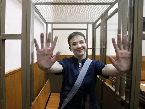 Порошенко поздравил Савченко с днем рождения