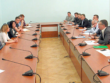 С 11 мая начнется переаттестация руководства полиции в пяти областях Украины