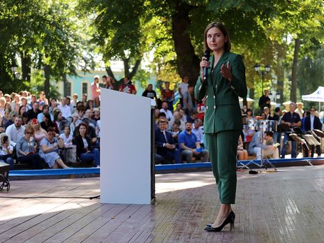 Минобразования ищет возможность повысить зарплаты учителям – Новосад