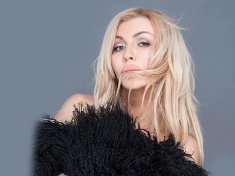 Билык подарили куклу, похожую на нее 