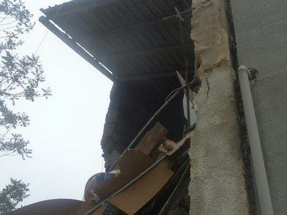 В Одессе обвалилась стена трехэтажного жилого дома
